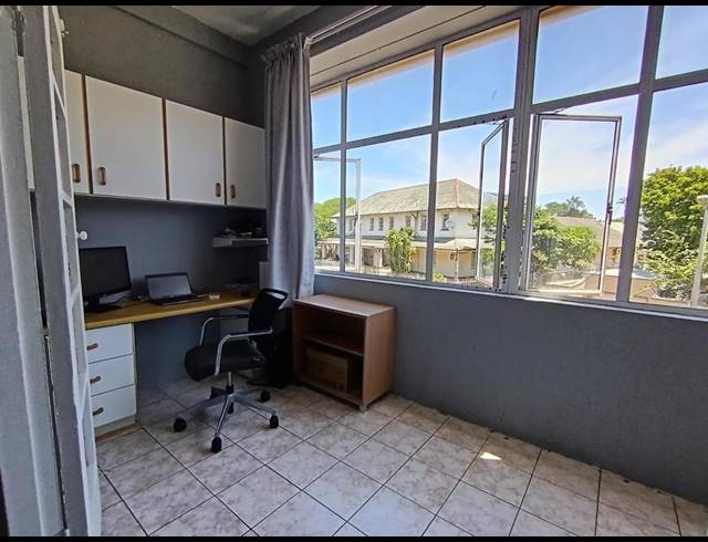 1 BEDROOM APARTMENT FOR SALE IN WINDERMERE